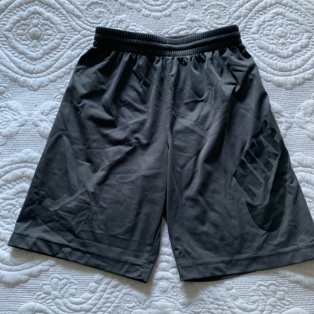 nike athletic shorts